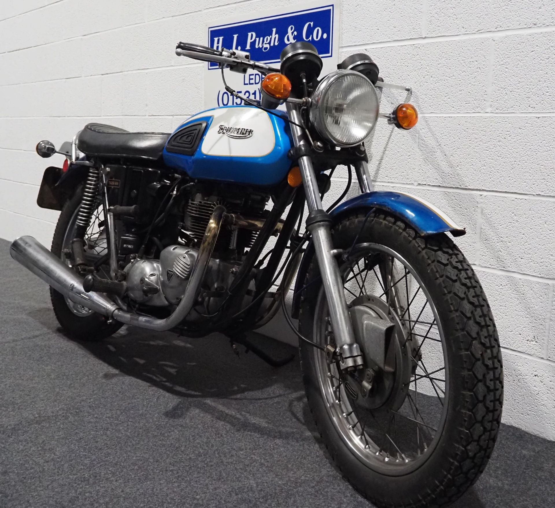 Triumph TR6 Trophy motorcycle, 1973, 649cc. Engine no. AG46499 Frame no. AG46499 Runs and rides, has - Image 3 of 8