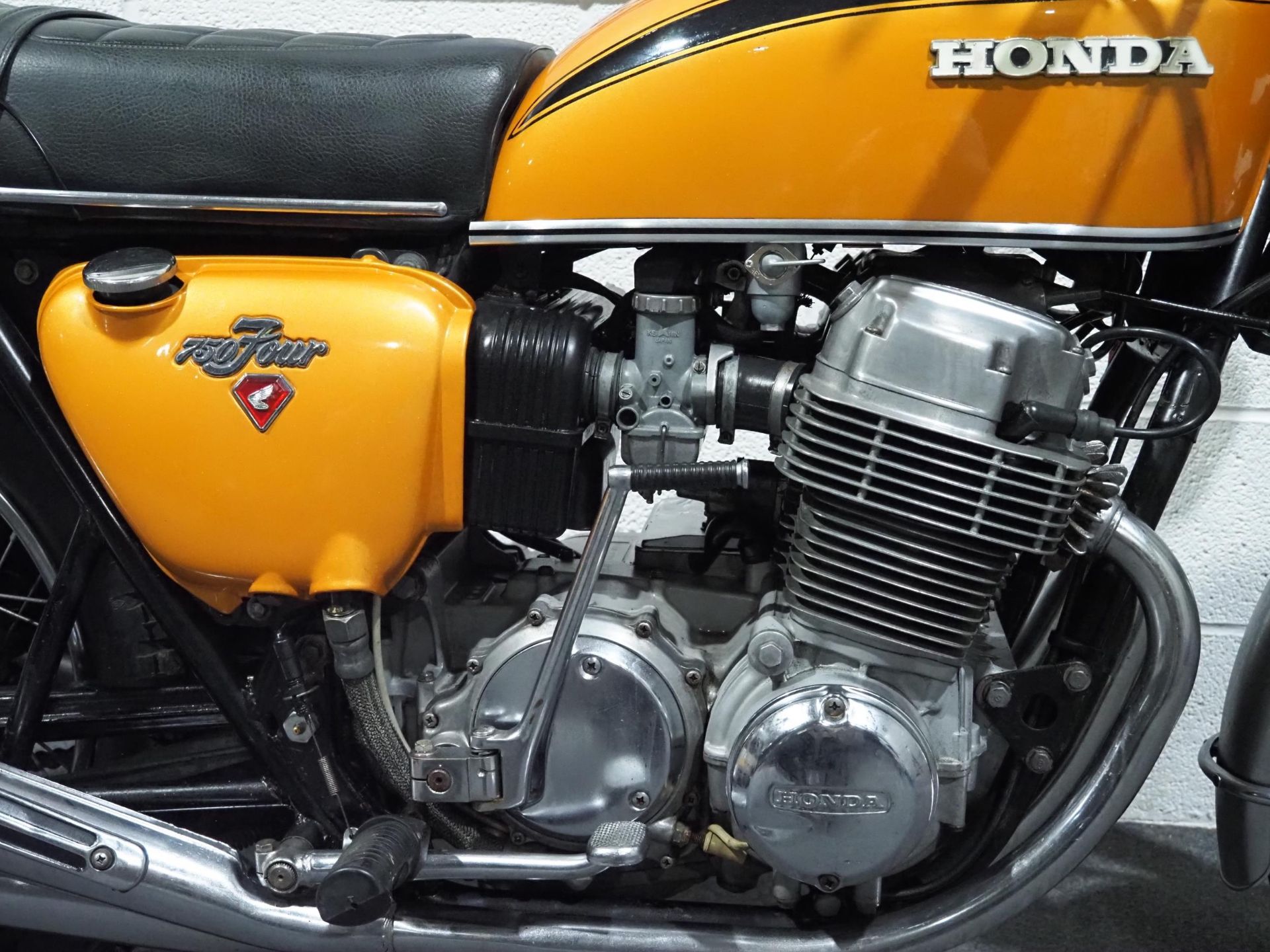 Honda 750-4 motorcycle, 1971, 750cc Frame no. CB7501118119 Engine no. CB7501117934 Runs and rides, - Image 4 of 6