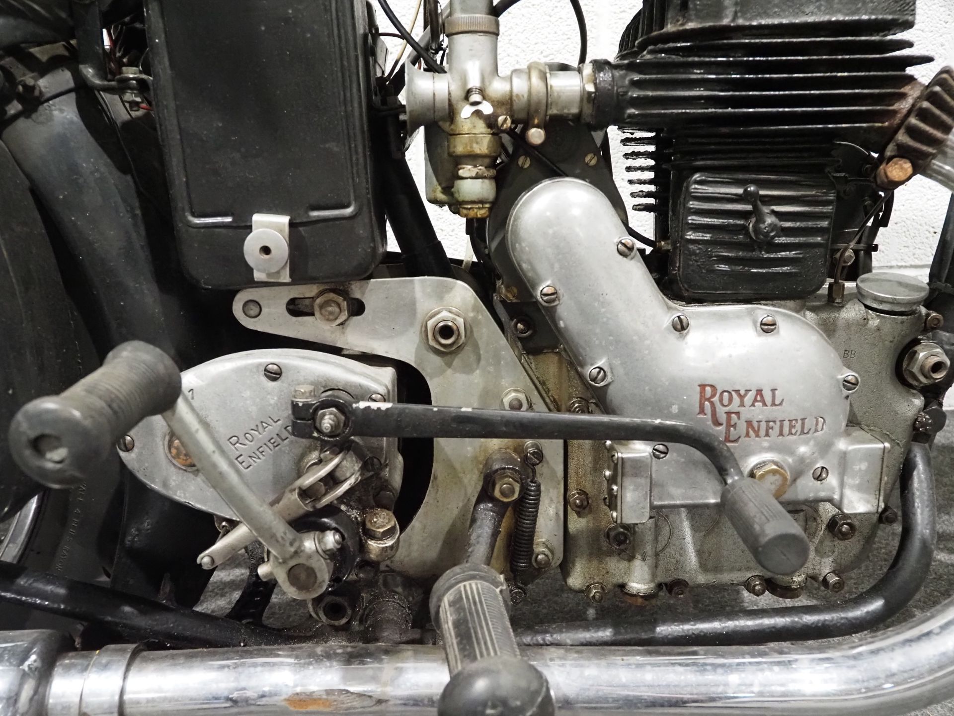 Royal Enfield CO exWD. 1939. 350cc Engine no. 19302 Starts and runs well, very good condition. - Image 5 of 6