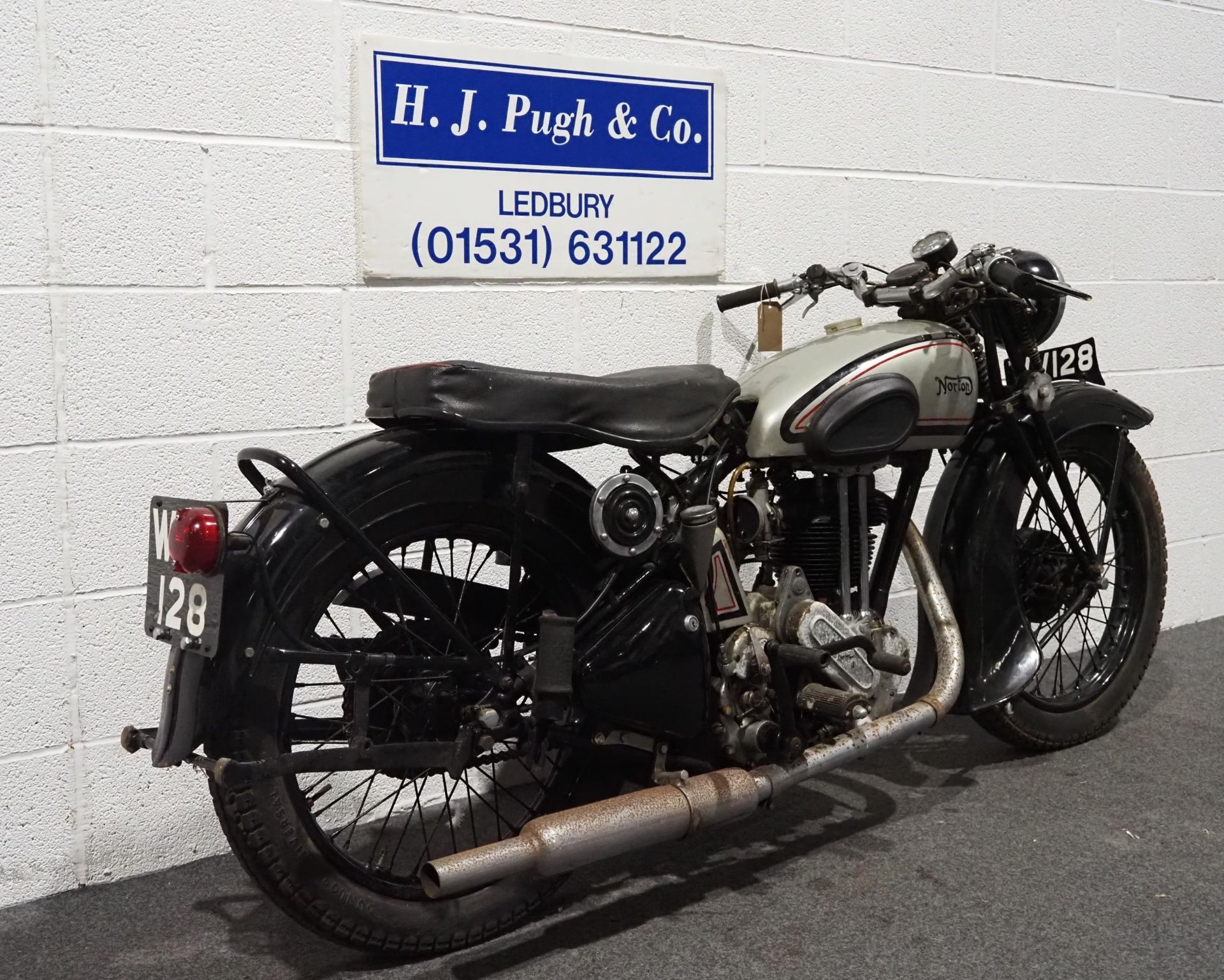 Norton Model 18 motorcycle, 1931, 490cc Engine No- Unknown Frame No- Unknown From a deceased estate, - Image 3 of 7