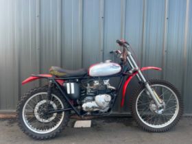 Triumph Pre-65 scrambler. Frame No. T100SSH48532 Engine No. T90H33266 Runs but will need full