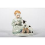 MEISSEN FIGUR Kind mit Hund. Entwurf Paul Rumrich