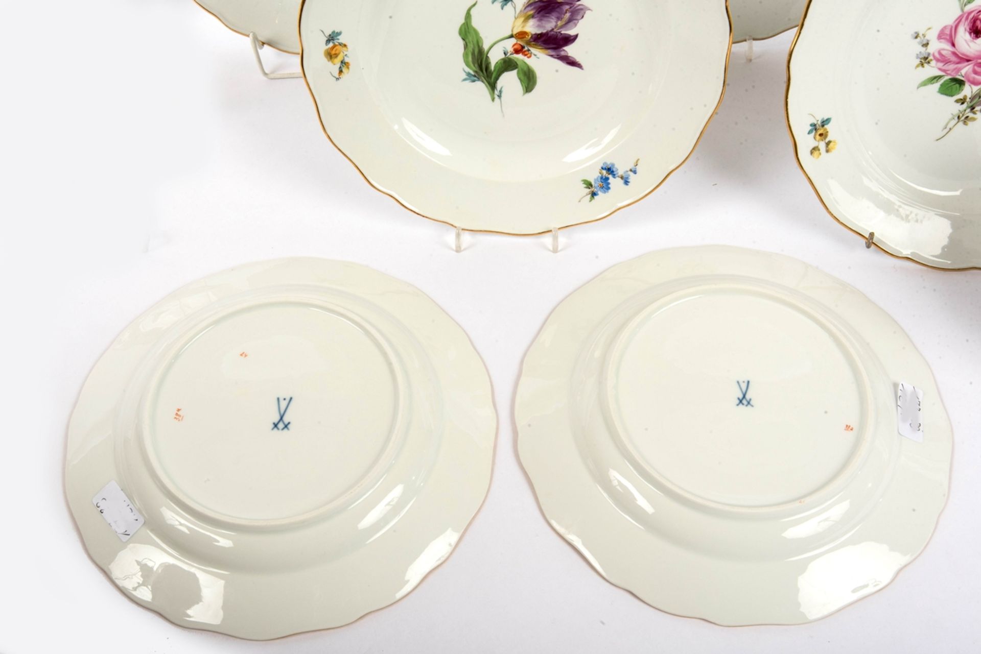 12 Teller mit Blumen Malerei, Meissen 1924-34 - Bild 3 aus 3