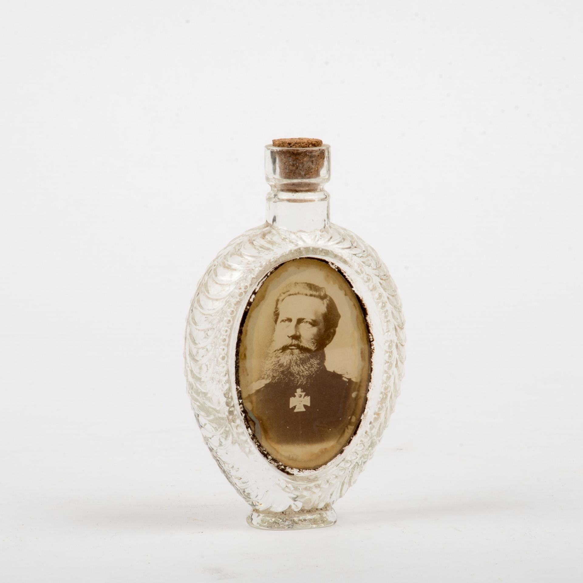 Glasflasche mit Bildnis Wilhelm I