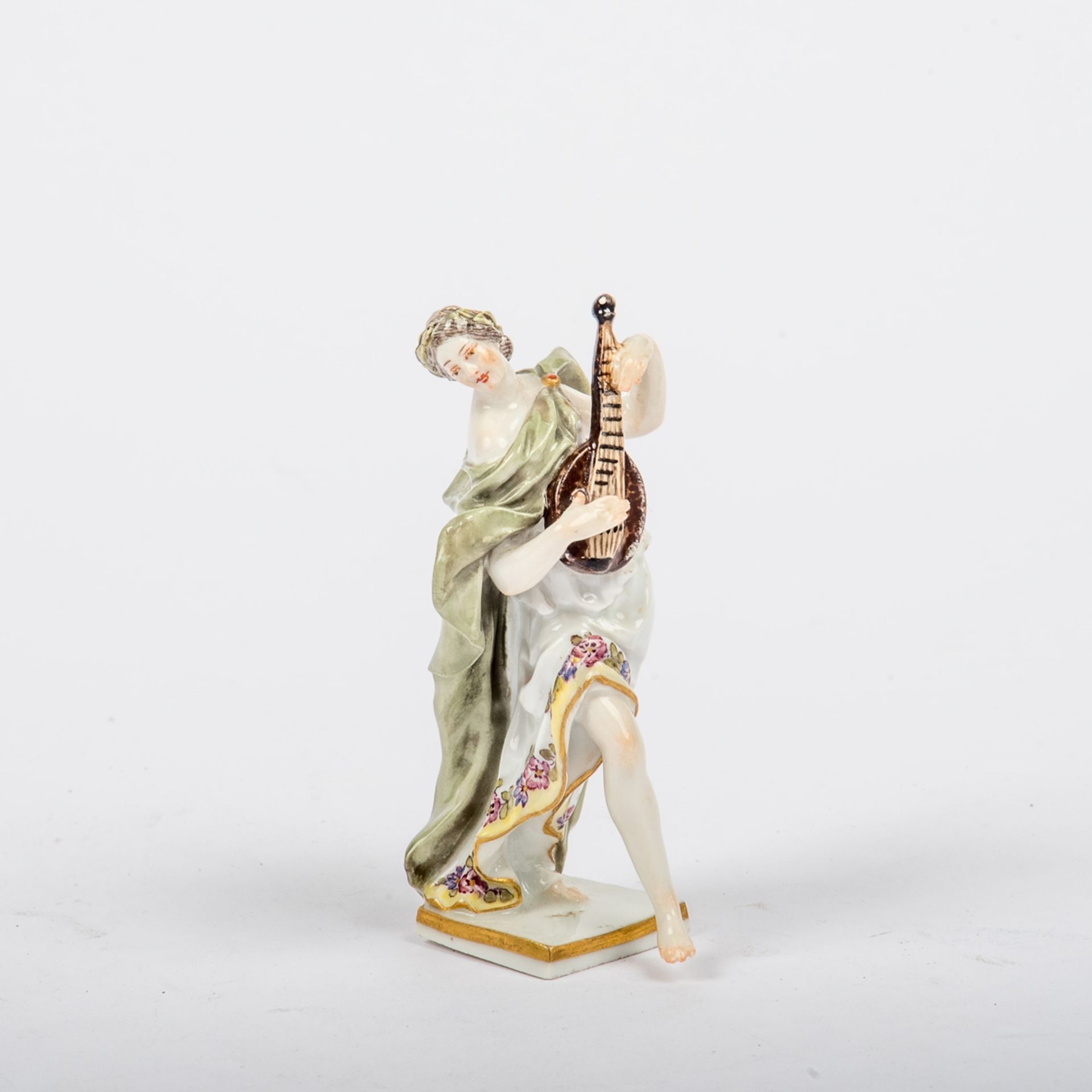 Mandolinenspielerin als Miniatur- Meissen um 1880