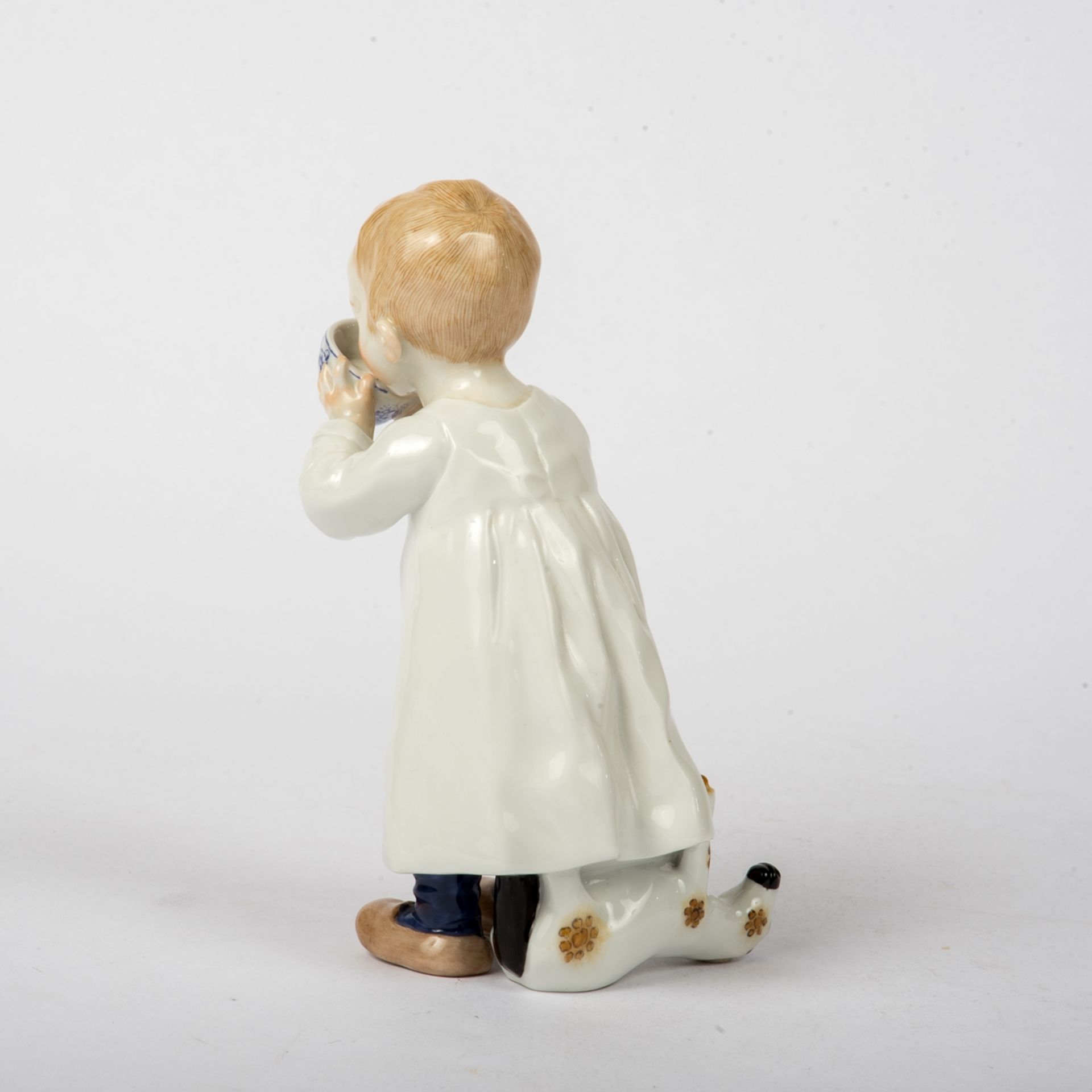 MEISSEN FIGUR HENTSCHELKIND - Image 2 of 3