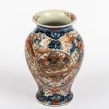 Imari Drachenvase, Japan um 1900