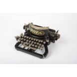 Schreibmaschine ROFA Modell 4