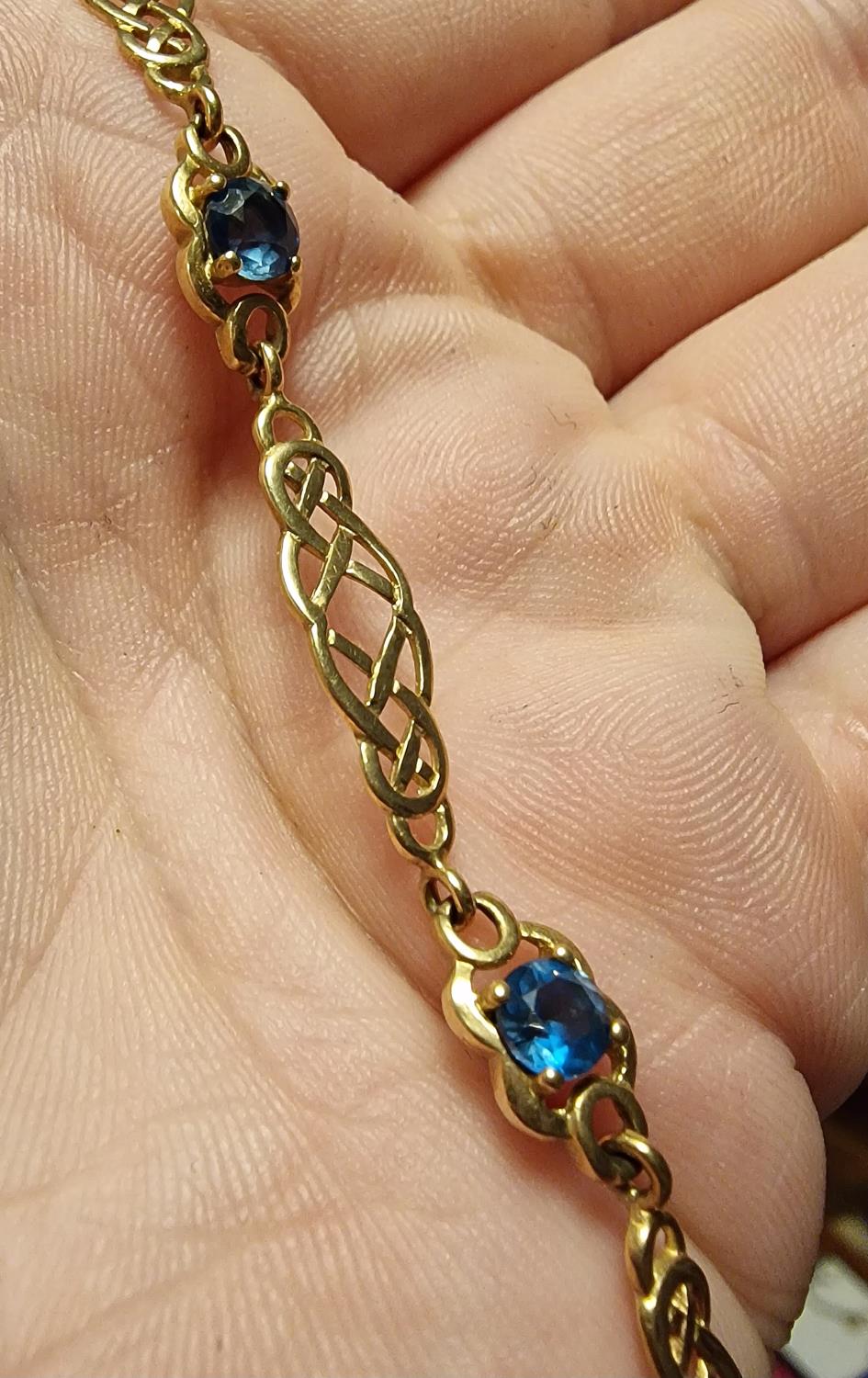 9ct Gold & Blue Stone Bracelet and Hoop Earrings Set - likely Sapphire or Tanzanite - 8.1g - Image 3 of 4