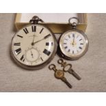 Early Patent Lever London Hallmarked Silver Pocketwatch + a Ladies 935 Silver Pocketwatch - 194g tot
