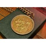 1914 22ct Full Sovereign Gold Coin + 9ct Gold Necklace - total weight 16.75g