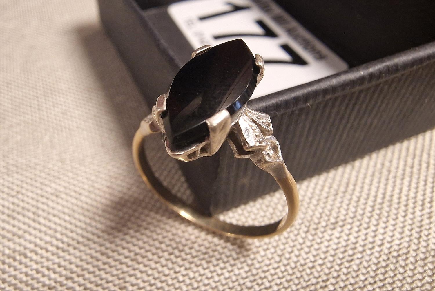 Vintage 9ct Gold, Whitby Jet & Diamond Dress Ring, size Q - Image 2 of 3