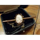 9ct Gold Cameo Pin Brooch, 4.3g