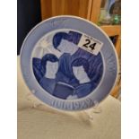 Early Royal Copenhagen (Denmark) Commemorative Christmas Nativity plate - dated July 1922 diameter 7