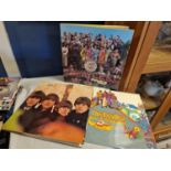 Trio of Beatles First Pressing LPs Vinyl Records inc Sgt Peppers, Beatles For Sale & Yellow Submarin