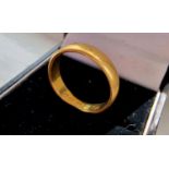 22ct Gold Wedding Band Ring, size P+0.5, 4.8g