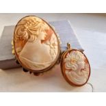 Pair of 9ct Gold Cameo Brooches - 21.9g