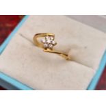 18ct Gold & Diamond Flower Ring, size L and 2.32g