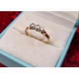 18ct Gold, Platinum & Triple Diamond Ring, size M and 2.82g