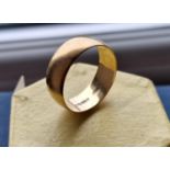 9ct Gold Gents Wedding Band Ring - 4.5g, size T