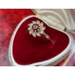 9ct Gold Spinel and Garnet Cluster Ring - size L