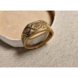 9ct Gold Dress Ring, 4.1g, size U