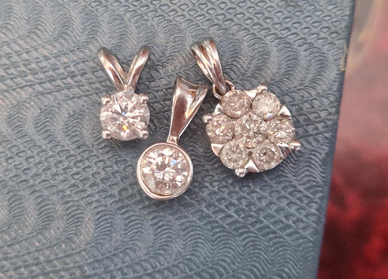 3x Diamond and 9ct White Gold Pendants, collectively 1.7g