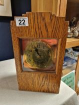 The Gledhill Brook Time Recorders Ltd Huddersfield Clock with Winding Key in 1930s/1940s Oak Case -