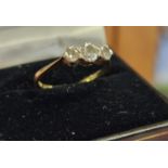 Triple Diamond 18ct Gold Ring - size P+0.5, 2g