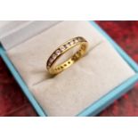 18ct Gold & Diamond Ring, size N and 2.87g