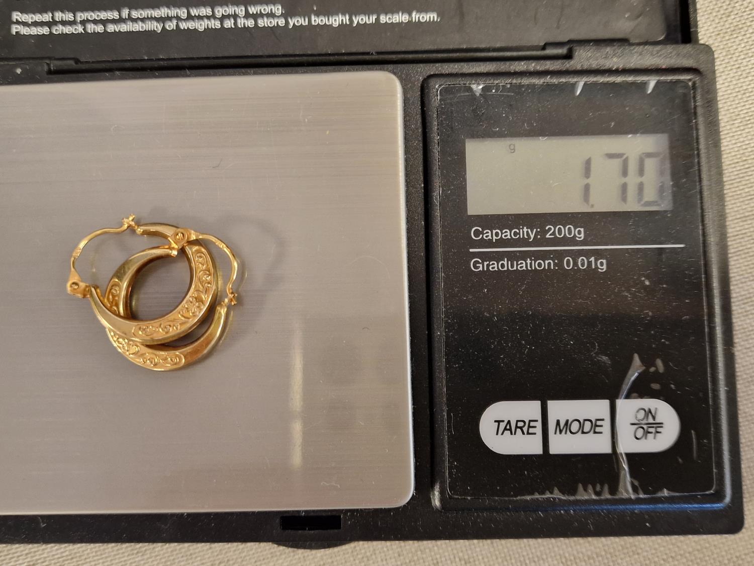 Pair of 9ct Gold Hoop Earrings - 1.7g - Image 2 of 2