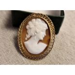 9ct Gold Cameo Brooch, 3.3g