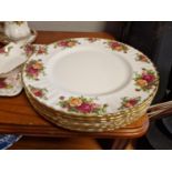 Set of Six Royal Albert 1962 Old Country Roses 26cm Dinner Plates - All VGC