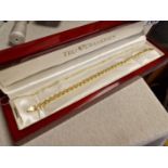 Italian 9ct Gold & Diamond Bracelet - length 21cm, 4.8g