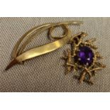 Pair of 9ct Gold Brooches inc an Amethyst Example - 7.15g