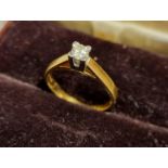 18ct Gold & Princess Cut Diamond Engagement Ring - size K+0.5, 3g