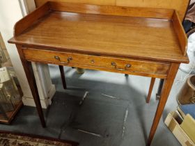 Edwardian Antique Single Drawer Desk