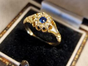 18ct Gold, Sapphire and Diamond Cluster Dress Ring - size P+0.5, 3.2g