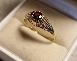9ct Gold and Garnet Deco Style Dress Ring, size V