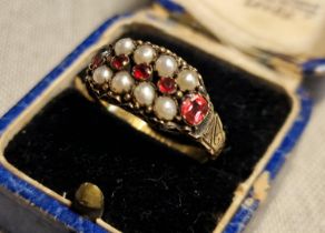 Antique 15ct Ruby and Pearl Mourning Ring w/ Celtic Detail to Band - 2.7g