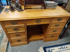 Antique Pine Desk - 116x50x73cm