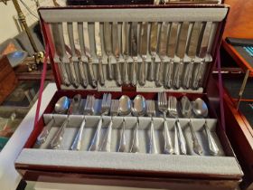 Boxed House of Fraser Gourmet Cutlery Collection Canteen