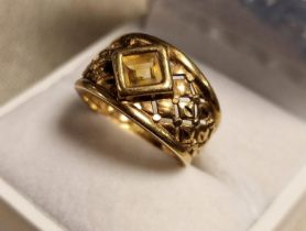 9ct Gold & Citrine Celtic Dress Ring - Clogau style - 3.75g & size M+0.5