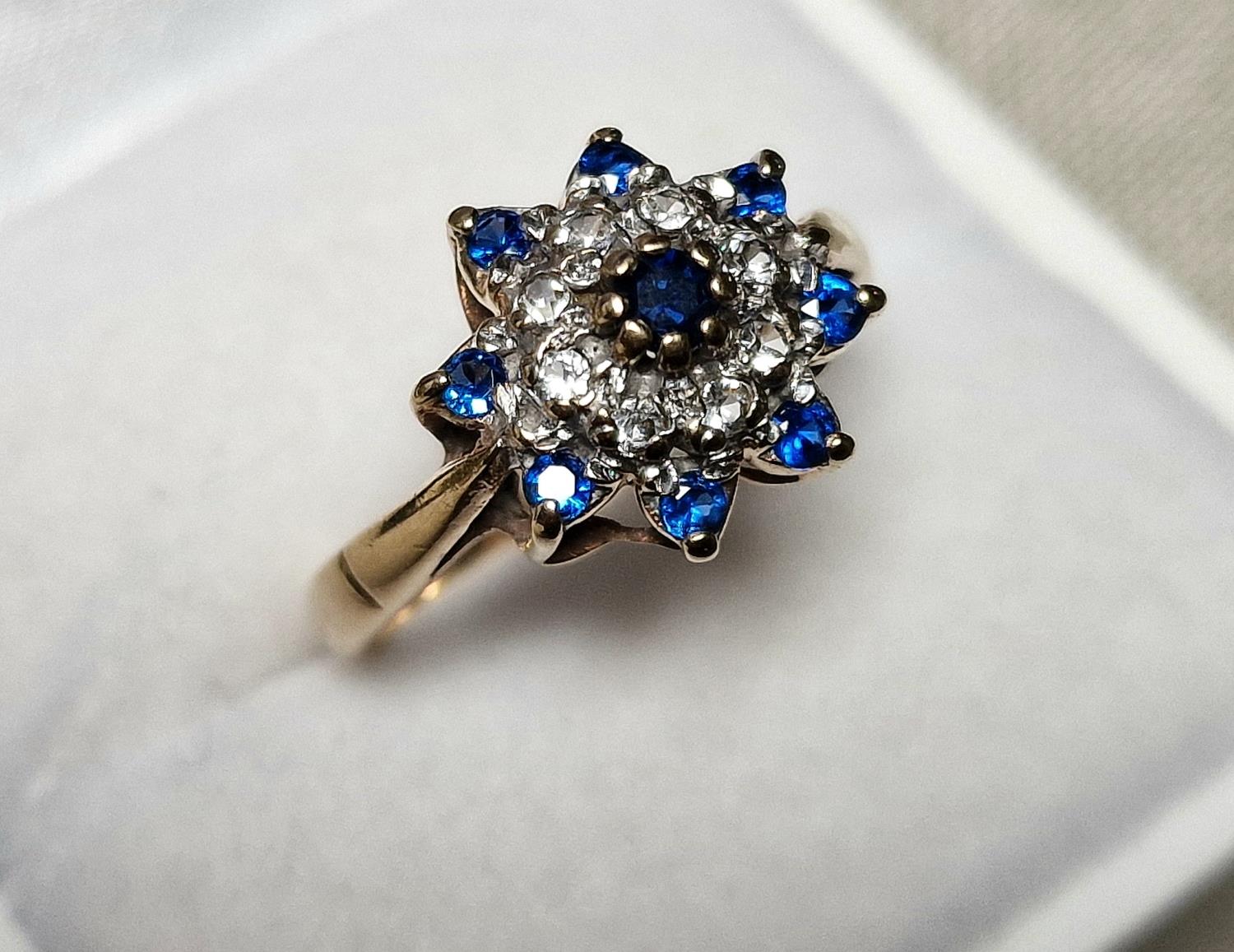 9ct Gold, Diamond & Sapphire Cluster Ring, size O+0.5 & 3g