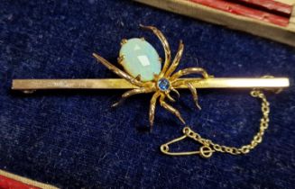 Bespoke 9ct Gold Designer Spider Brooch w/a large central Opal and Tanzanite feature - 8.6g