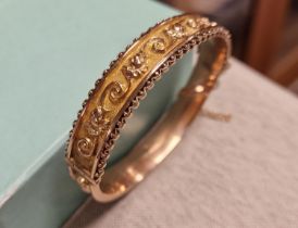 Vintage 9ct Gold Designer Bangle - 12.05g