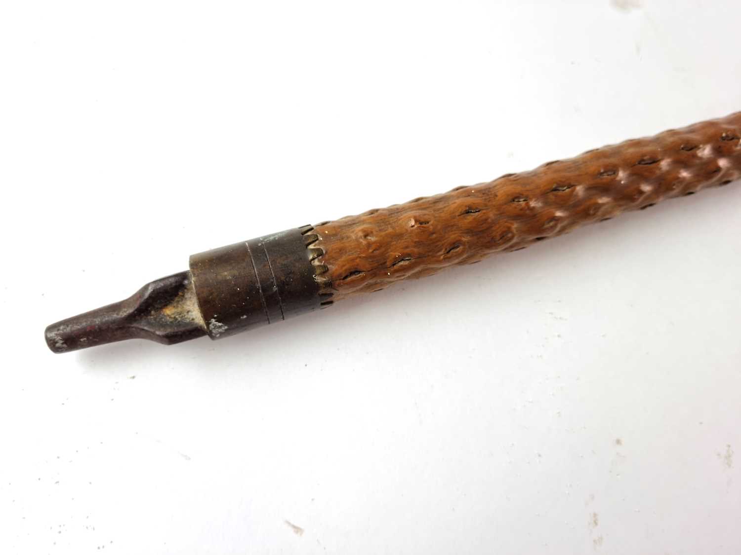 A late 19th/early 20th-century walking cane / pig sticker, with a flattened knop horn handle, - Image 4 of 6