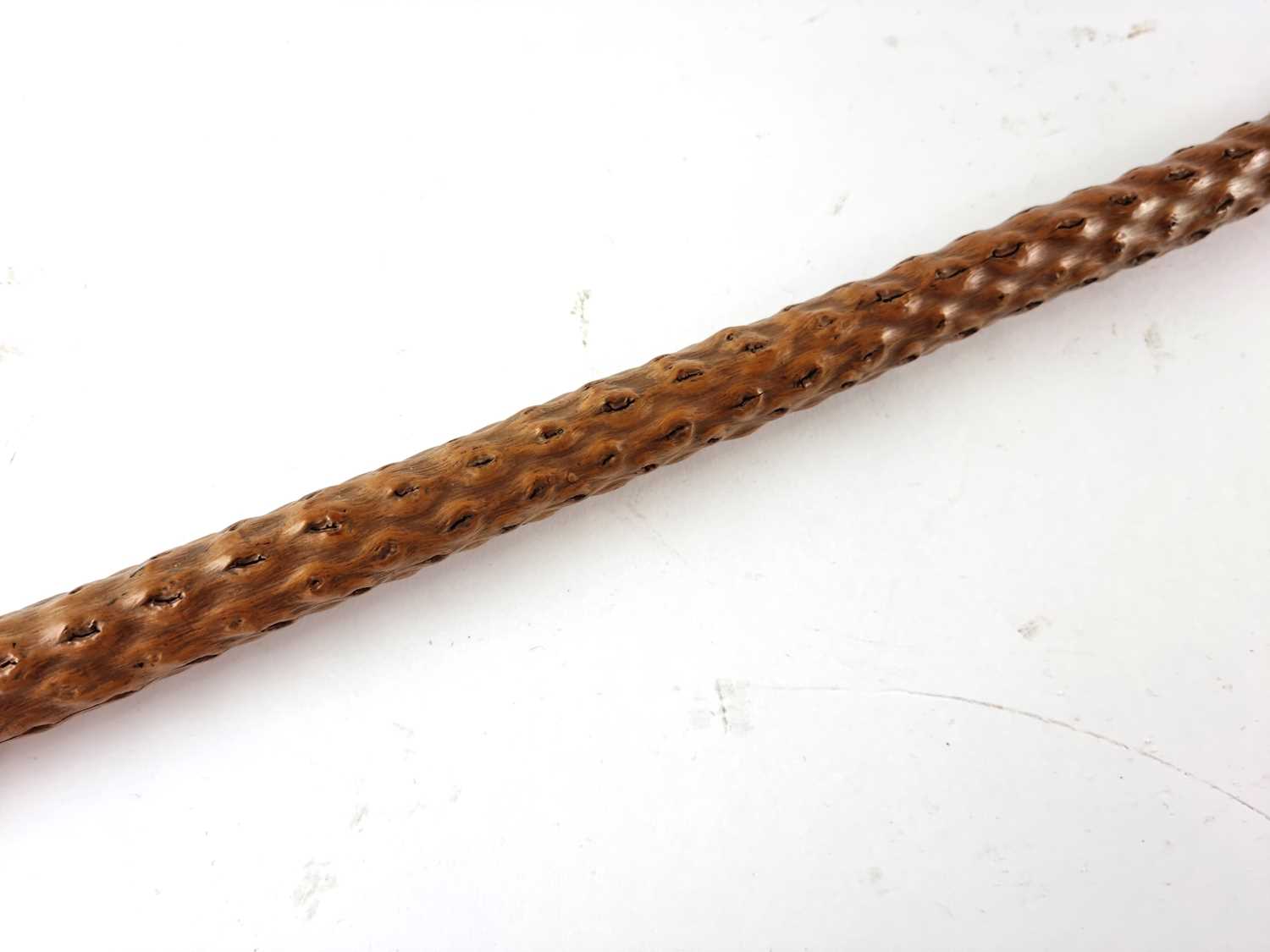 A late 19th/early 20th-century walking cane / pig sticker, with a flattened knop horn handle, - Image 5 of 6