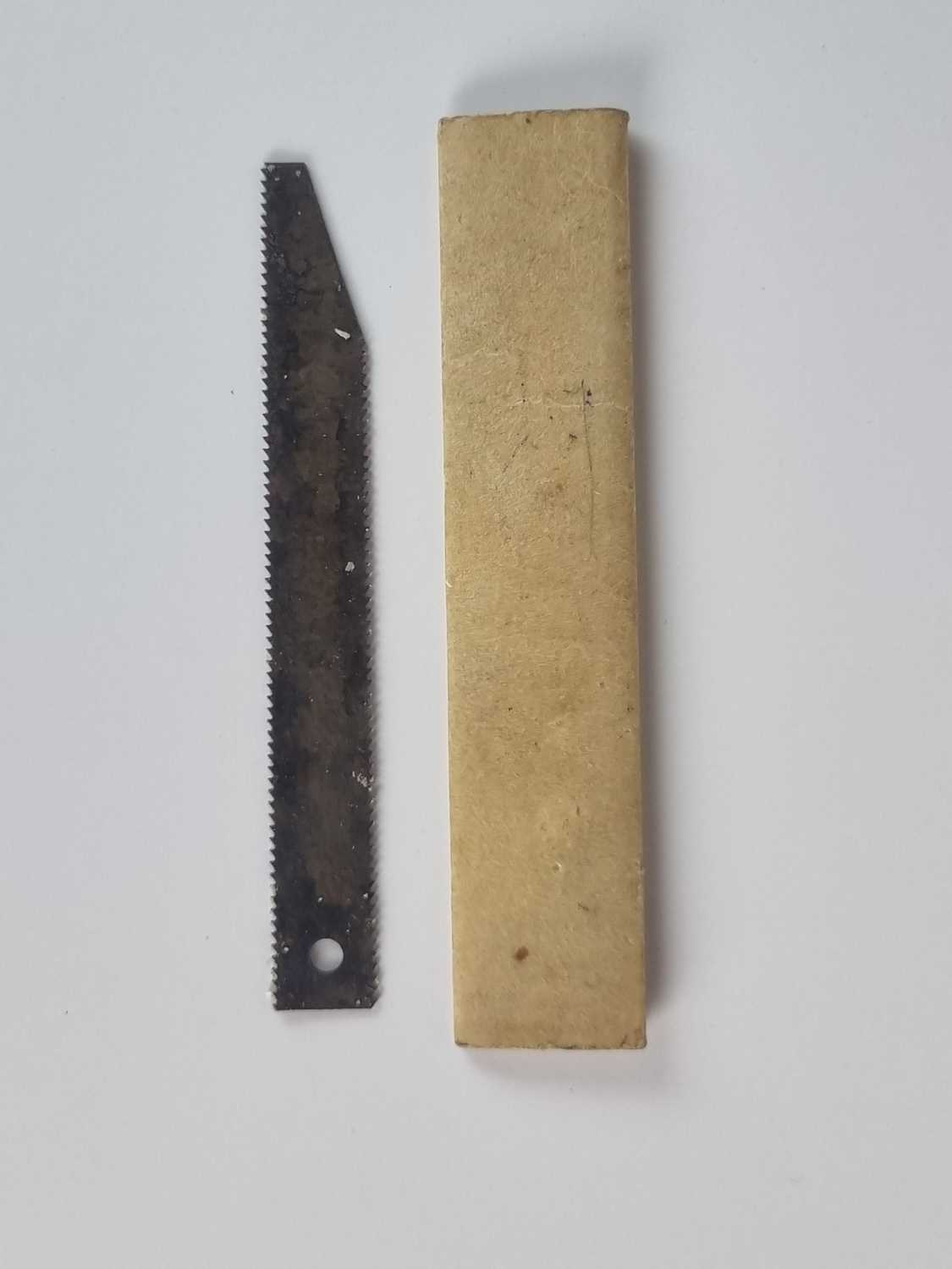 A scarce Second World War Air Force / SOE escape and evasion saw, the small hacksaw blade housed