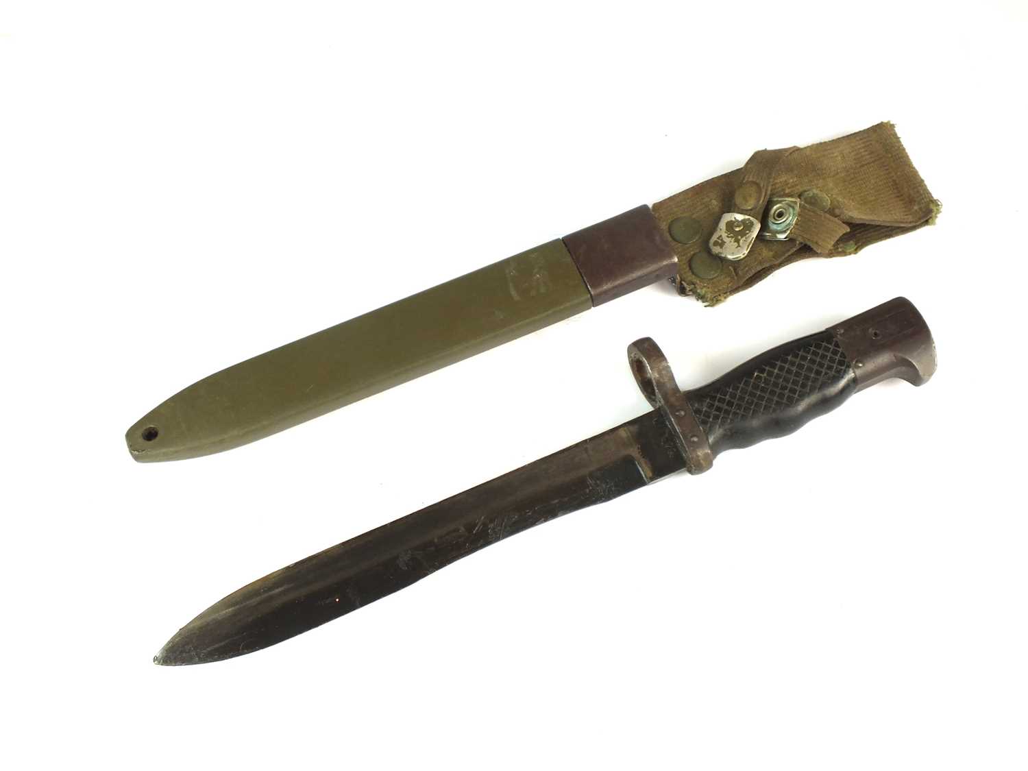 Spanish M1969 CETME Bayonet / Portuguese M1904 Bayonet and scabbard